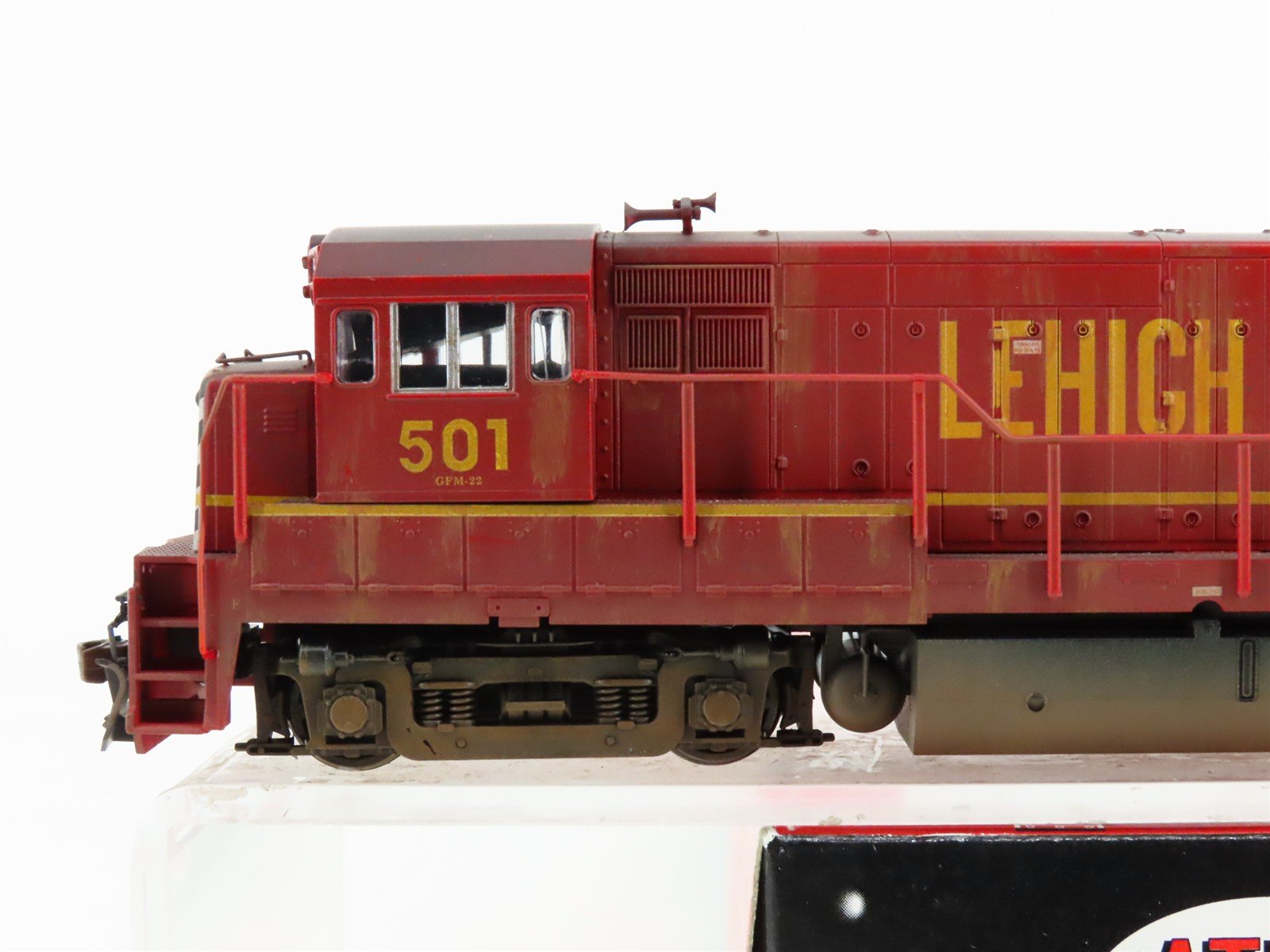 HO Scale Atlas 8661 LV Lehigh Valley GE U23B Diesel #501 - Weathered - DCC Ready