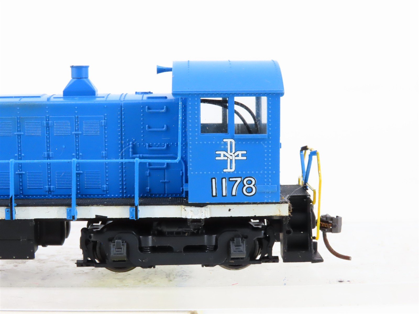 HO Scale Atlas 8270 B&M Boston & Maine ALCO S-4 Diesel Switcher #1178 - Custom