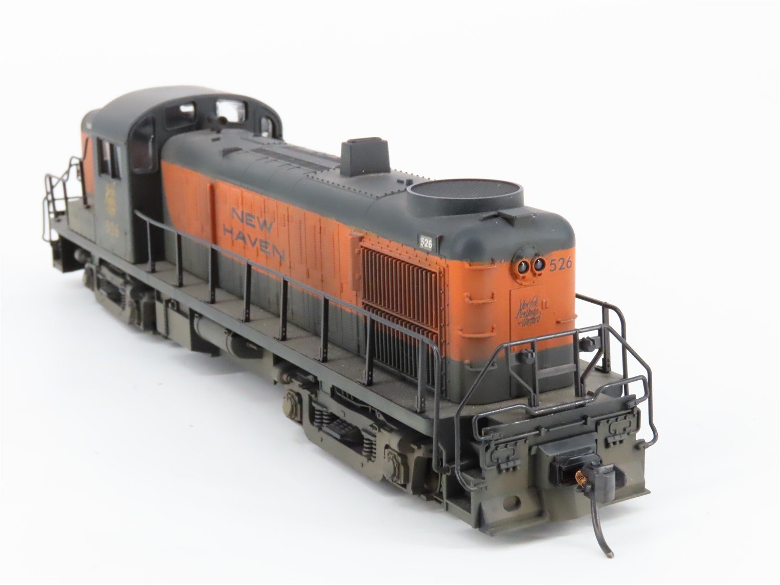 HO Scale Atlas/KATO 8150 NH New Haven ALCO RS-3 Diesel #526 - Custom & Weathered