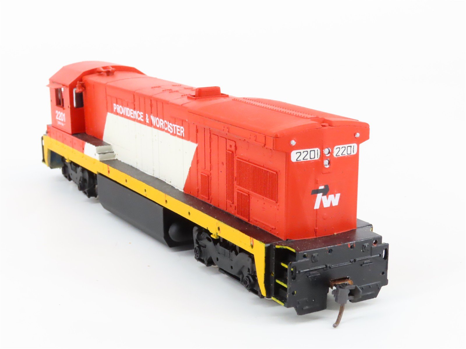 HO Bachmann Plus 31107 PW Providence & Worcester GE B23-7 Diesel #2201 - Custom