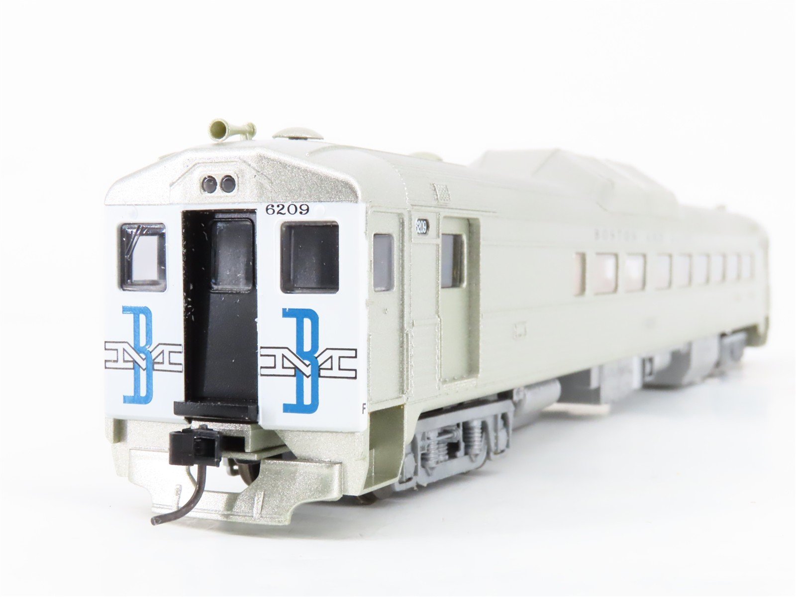 HO Scale Proto 1000 23974 B&M Boston & Maine Budd RDC Rail Diesel Car #6209