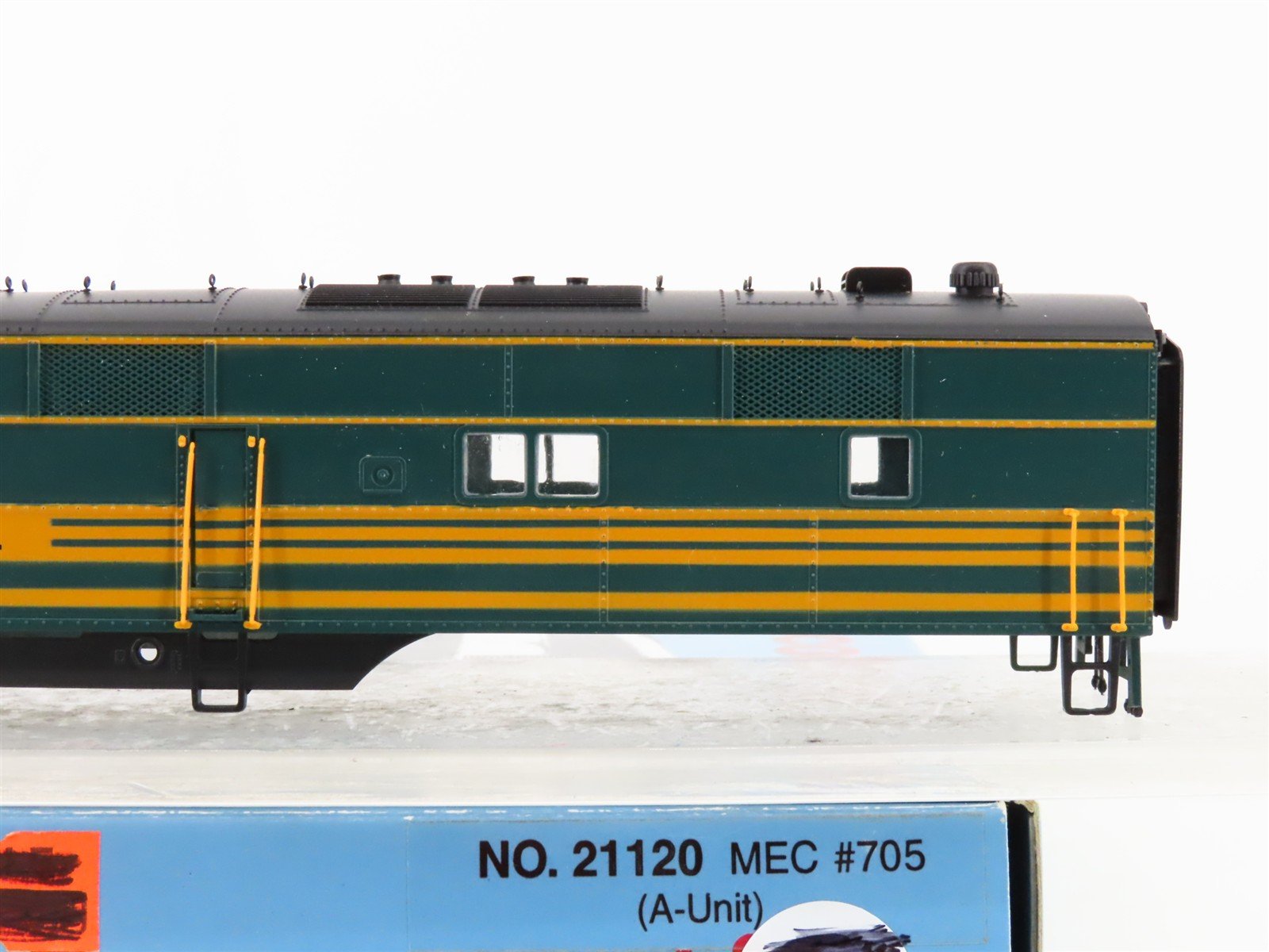 HO Proto 2000 21120 MEC Maine Central 