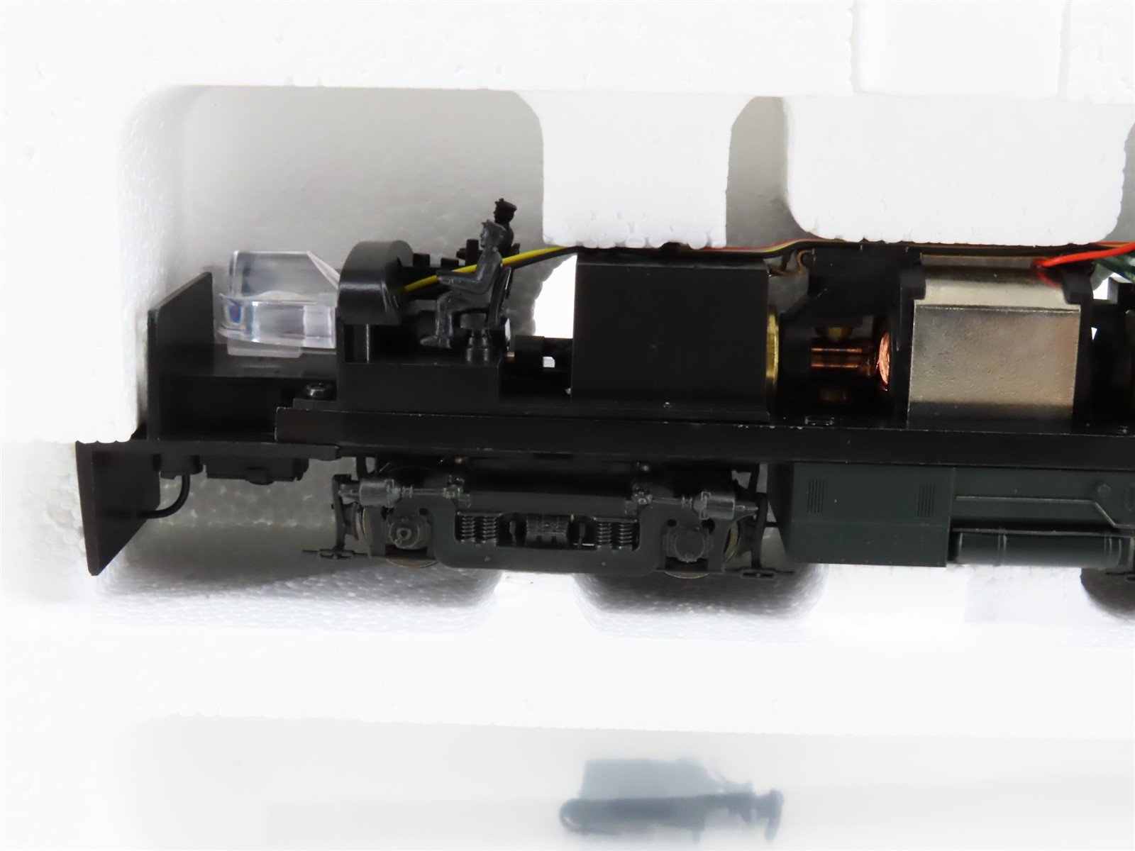 HO Scale Proto 2000 GN Great Northern ALCO FA1 Diesel #310C - BAD GEARS