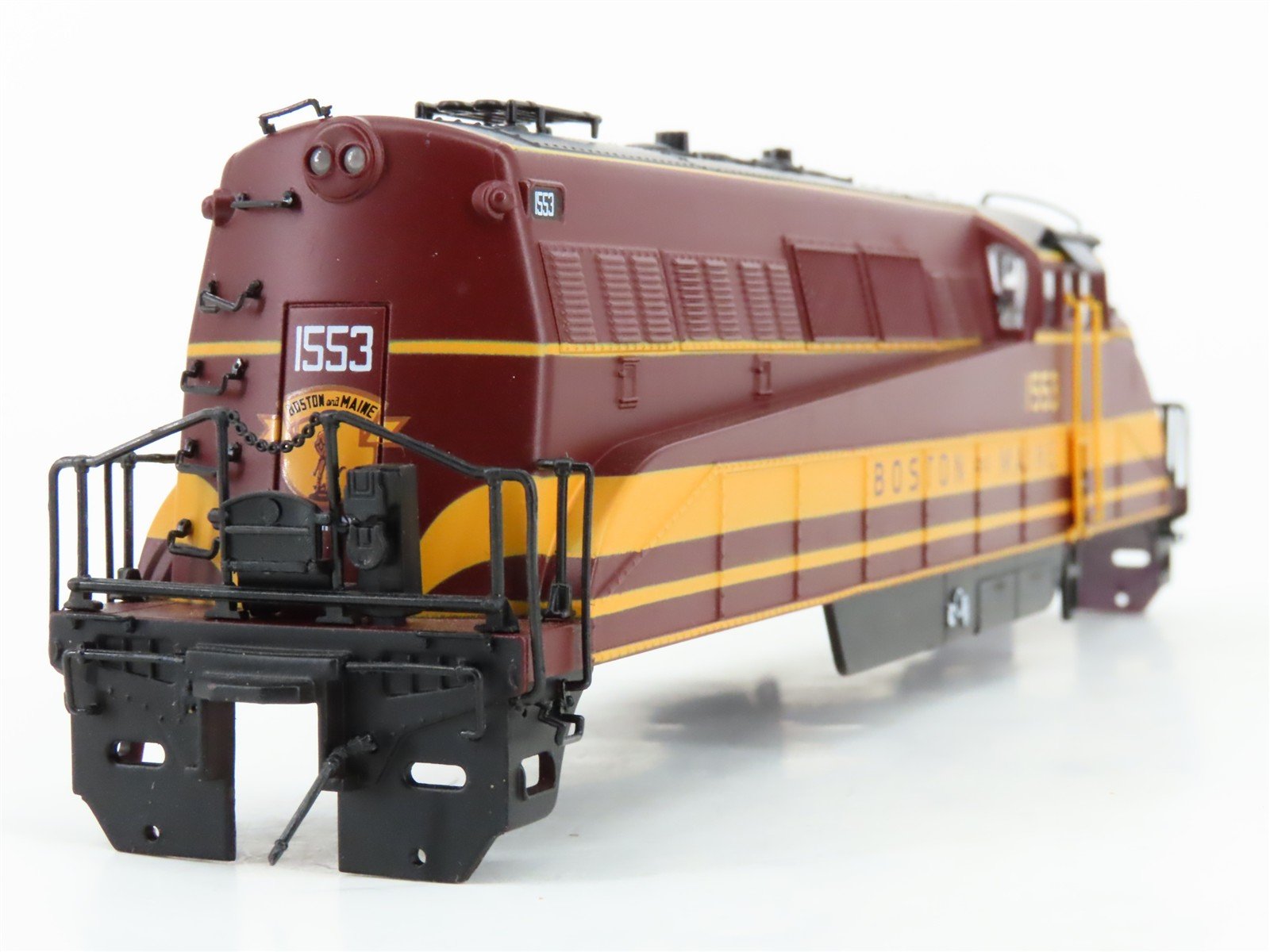 HO Scale Proto 2000 8354 B&M Boston & Maine EMD BL2 Diesel #1553 - BAD GEARS