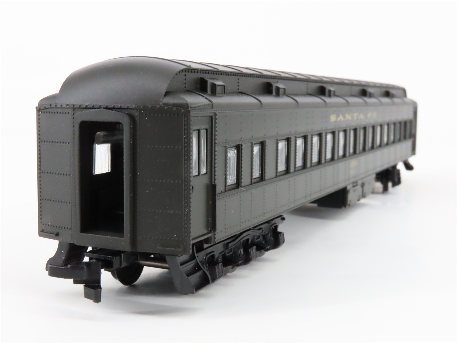 HO Scale Athearn 1856 ATSF Santa Fe Standard Coach Passenger Car #9856