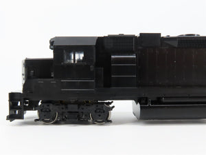 HO Scale Athearn Undecorated EMD GP38-2 Diesel Locomotive
