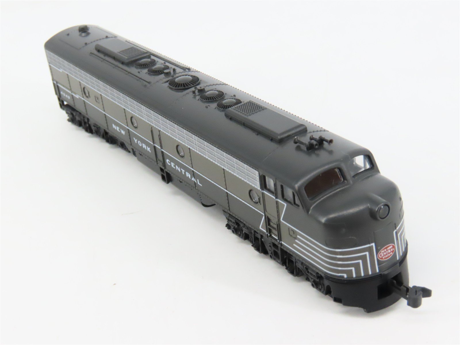 N KATO 176-253/254 NYC New York Central EMD E8/9 A/A Diesel Set - DCC Ready