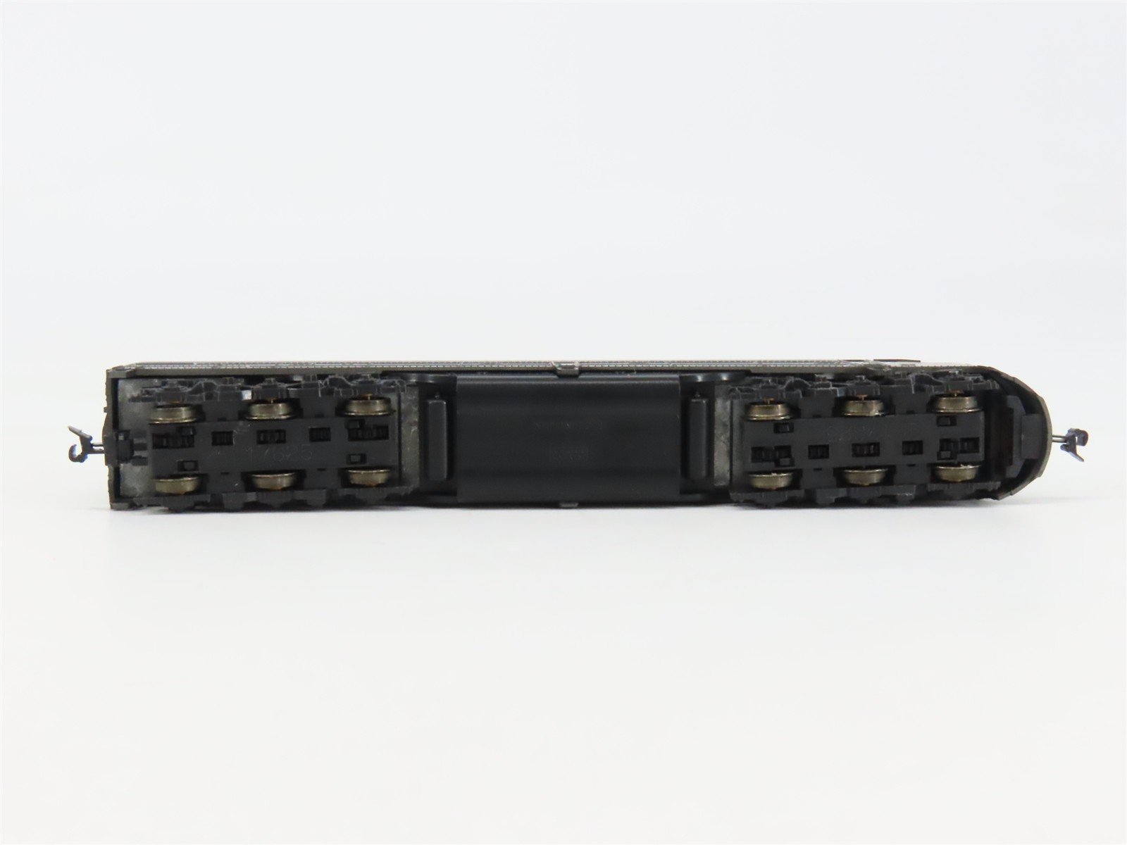 N KATO 176-253/254 NYC New York Central EMD E8/9 A/A Diesel Set - DCC Ready