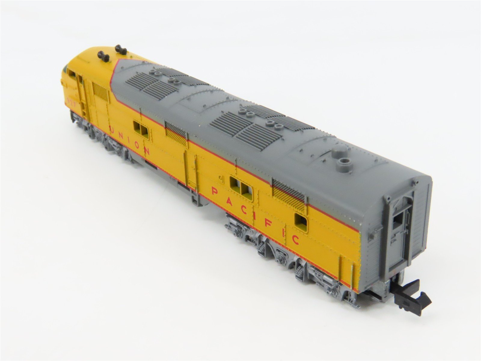 N Scale Con-Cor 0001-2828/2868 UP Union Pacific EMD E7A/B Diesel Set #927/908