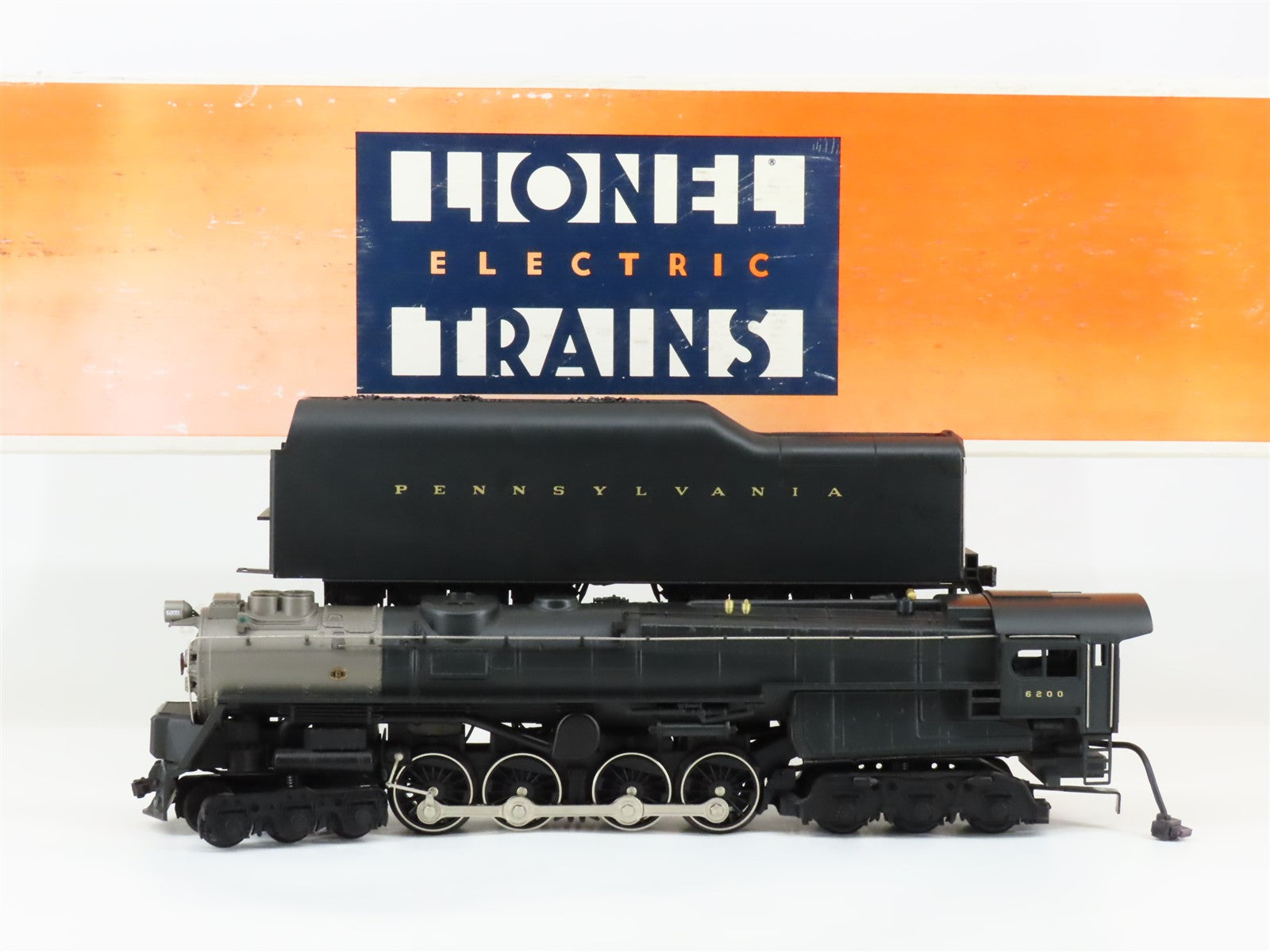 O Gauge 3-Rail Lionel 6-18010 PRR Pennsylvania 6-8-6 Steam Locomotive #6200
