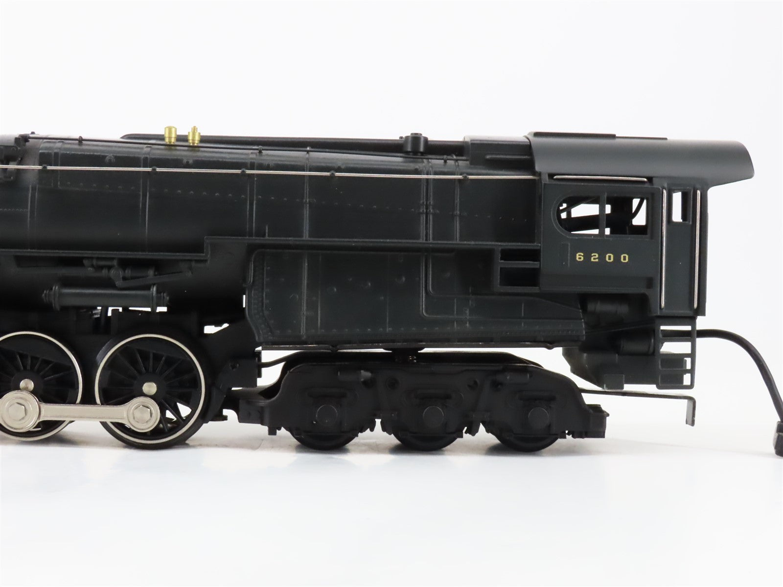 O Gauge 3-Rail Lionel 6-18010 PRR Pennsylvania 6-8-6 Steam Locomotive #6200