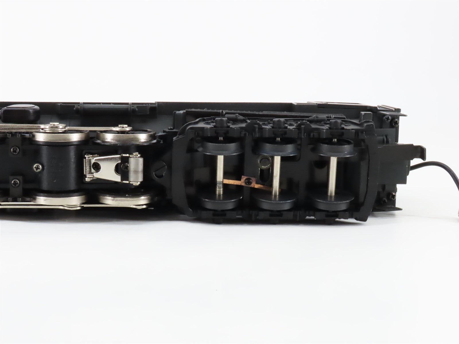 O Gauge 3-Rail Lionel 6-18010 PRR Pennsylvania 6-8-6 Steam Locomotive #6200