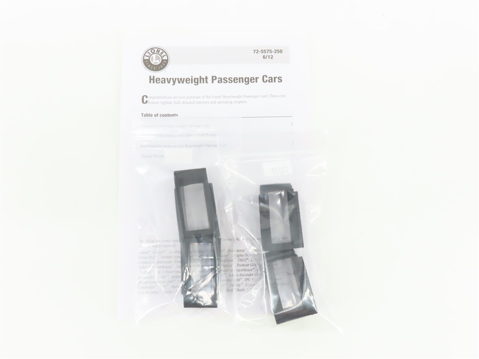 O Gauge 3-Rail Lionel 6-84211 TH&B Heavyweight Coach Passenger Car 2-Pack