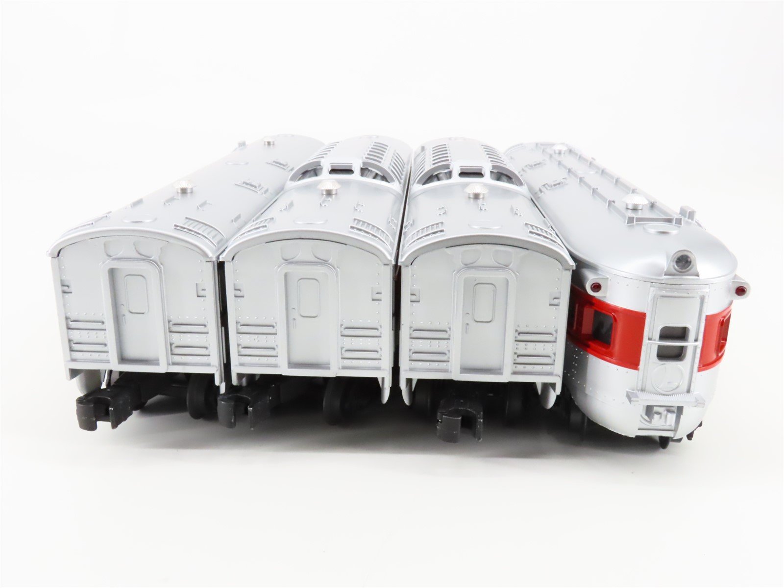 O Gauge 3-Rail Lionel 6-31775 CBQ Burlington GP7 Diesel #2328 w/4 Passenger Cars