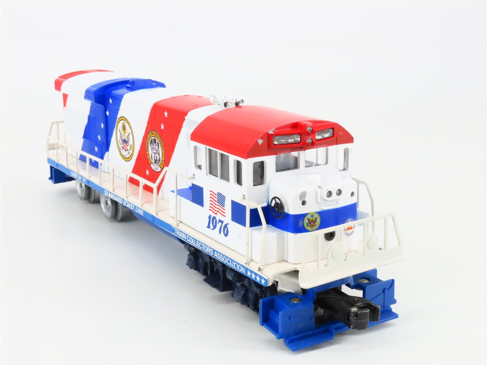 O Gauge 3-Rail Lionel TCA Bicentennial Diesel Passenger Special Set #2