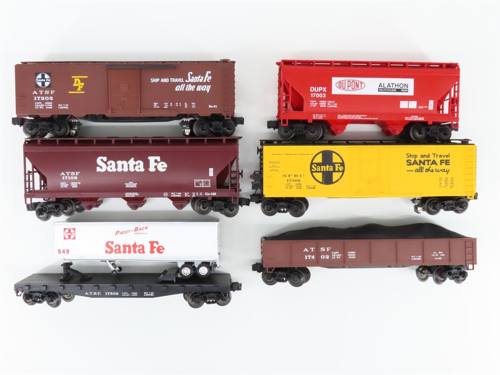 O Gauge 3-Rail Lionel 6-11713 ATSF Santa Fe B40-8 Diesel Freight Set