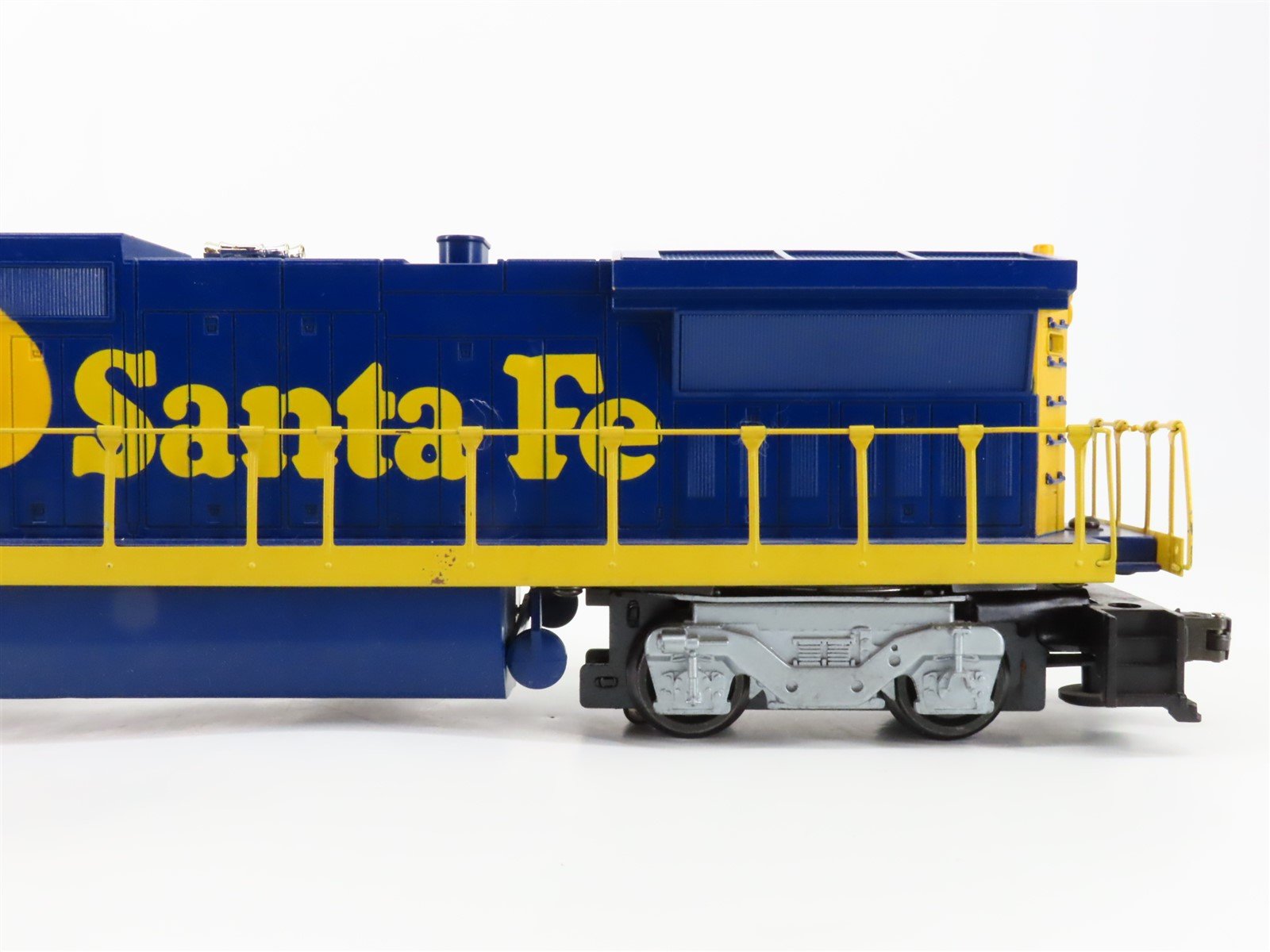 O Gauge 3-Rail Lionel 6-11713 ATSF Santa Fe B40-8 Diesel Freight Set