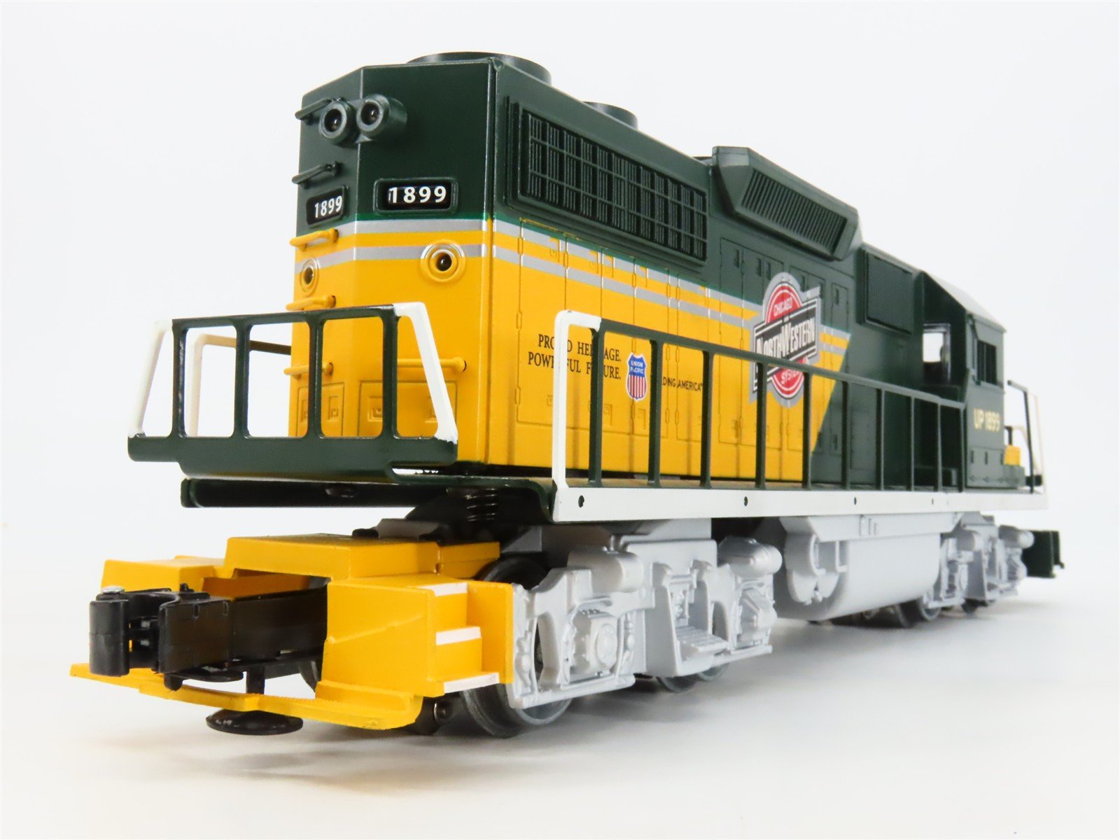 O27 Gauge 3-Rail Lionel 6-81665 CNW GP38 Diesel #1899 w/ Sound