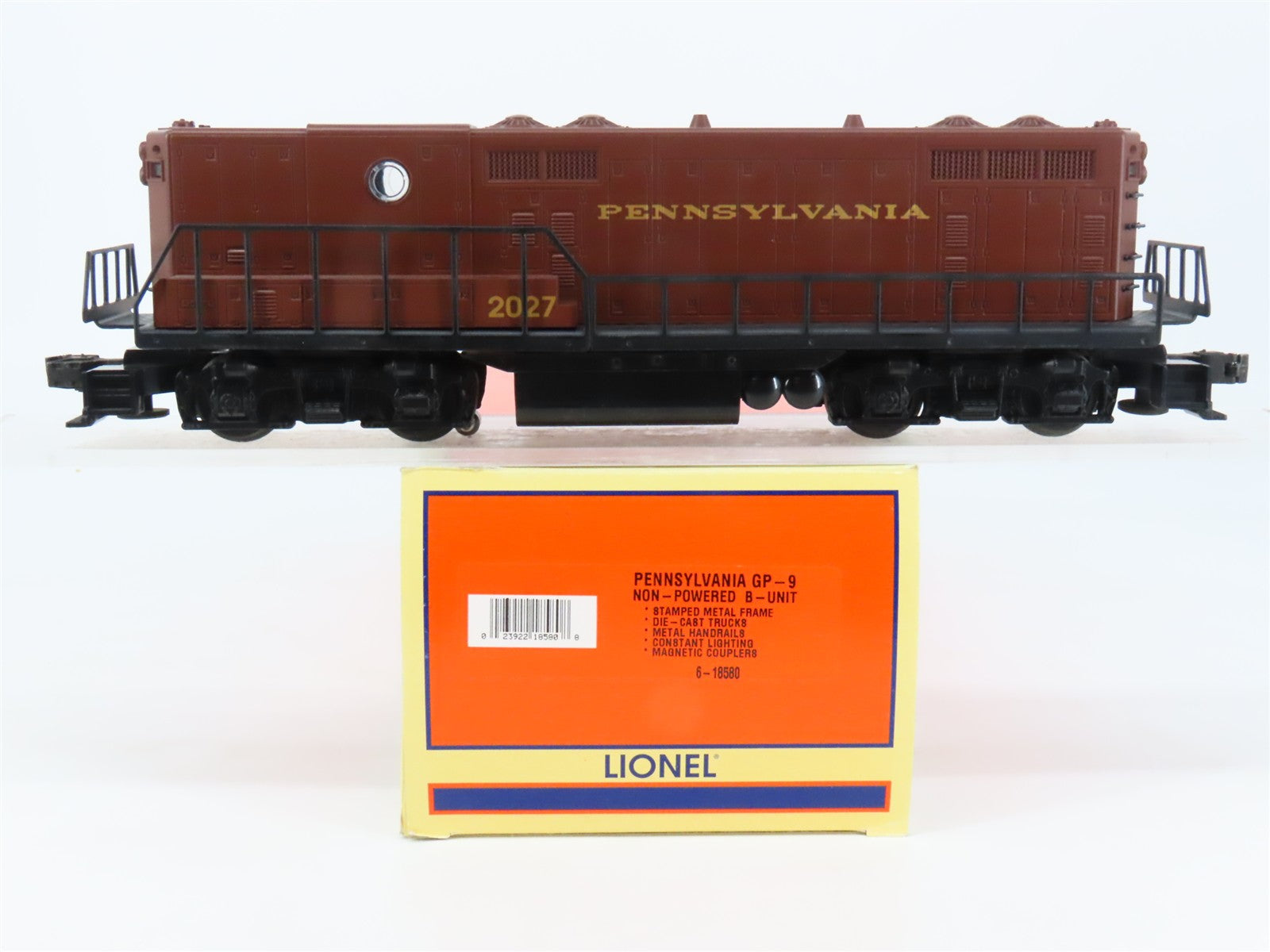 O Gauge 3-Rail Lionel 6-18580 PRR Pennsylvania GP9B Diesel #2027 - Unpowered