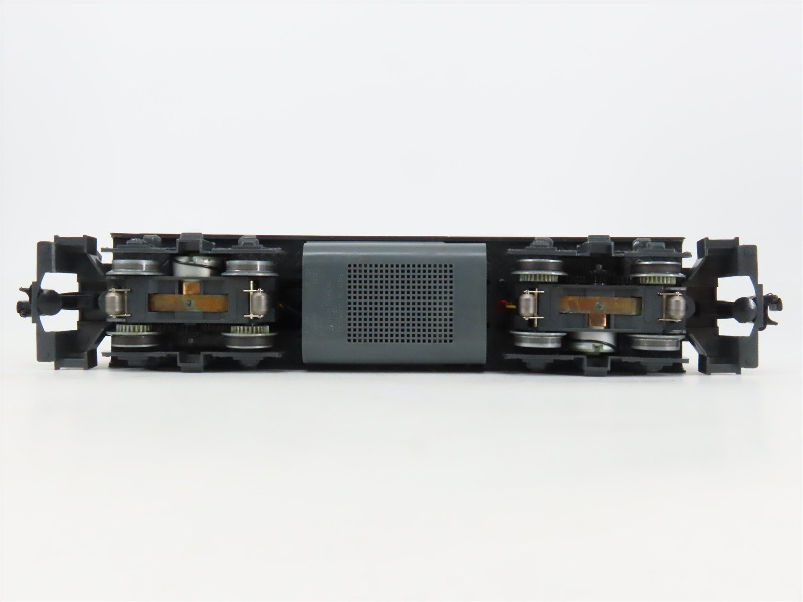 O27 Gauge 3-Rail Lionel 6-18818 LRRC Railroad Club 1992 GP38 Diesel Locomotive