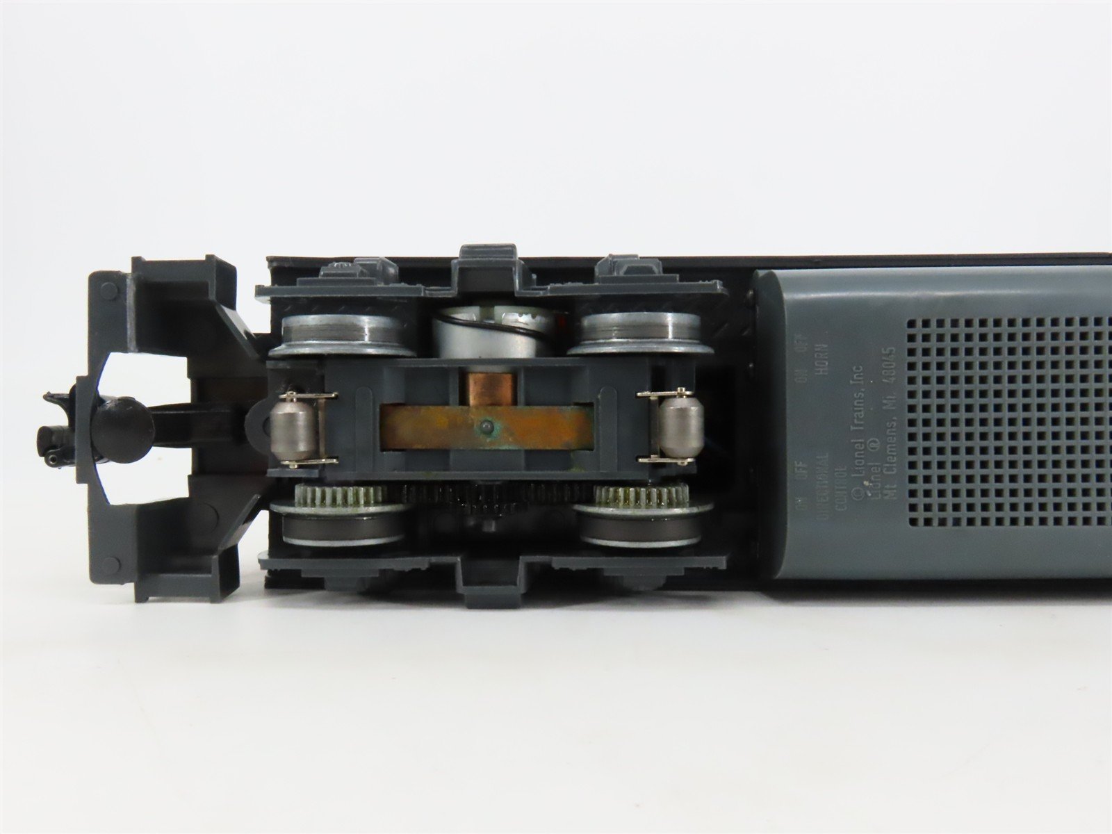 O27 Gauge 3-Rail Lionel 6-18818 LRRC Railroad Club 1992 GP38 Diesel Locomotive