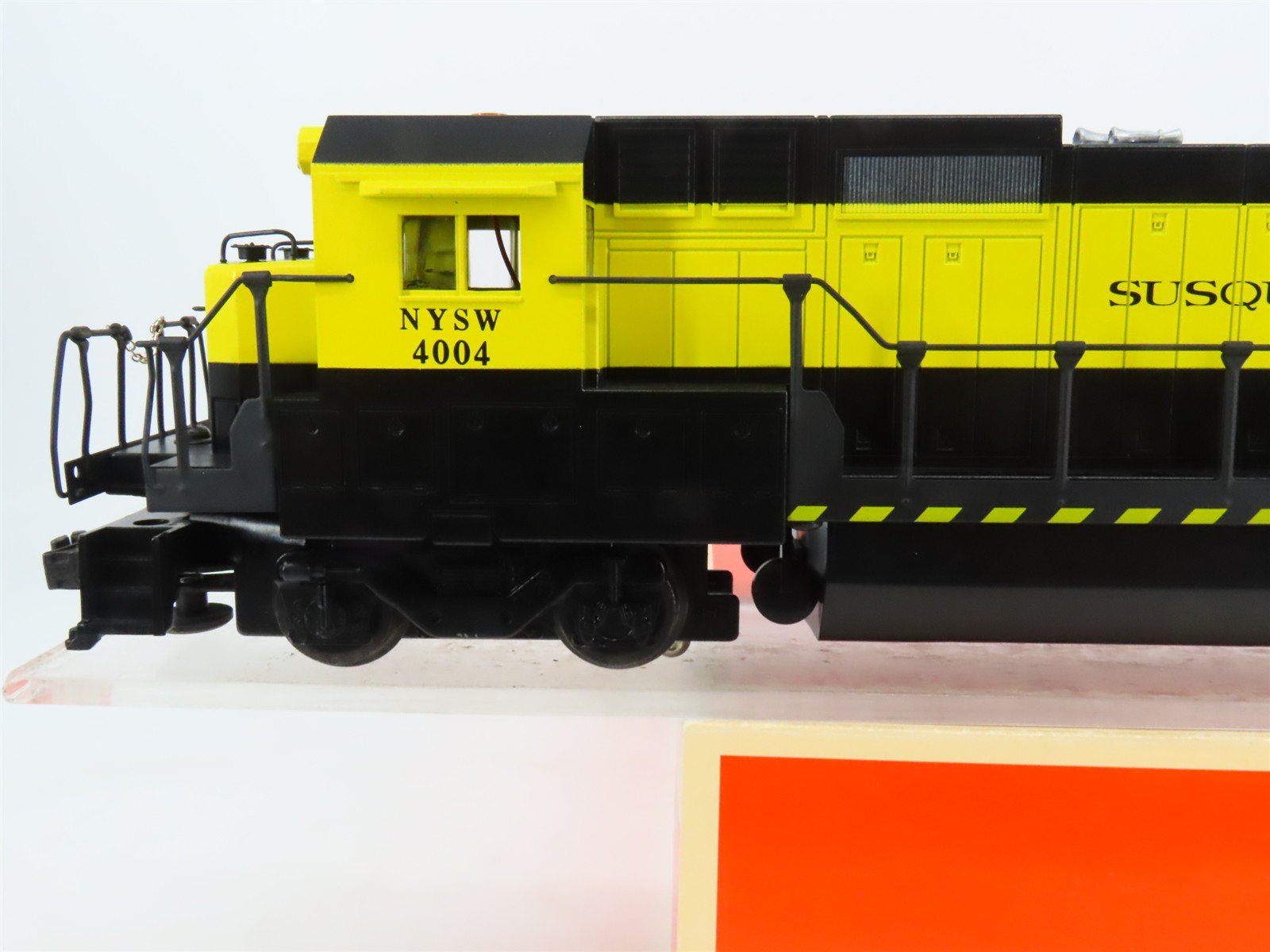 O Gauge 3-Rail Lionel 6-18218 NYSW Susquehanna GE Dash 8-40B Diesel #4004