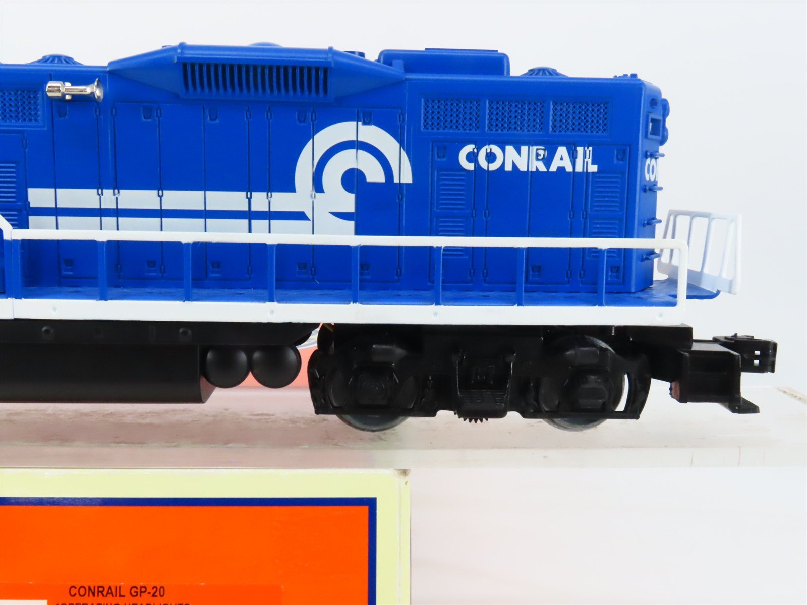 O Gauge 3-Rail Lionel 6-28881 CR Conrail EMD GP20 Diesel Locomotive #2107