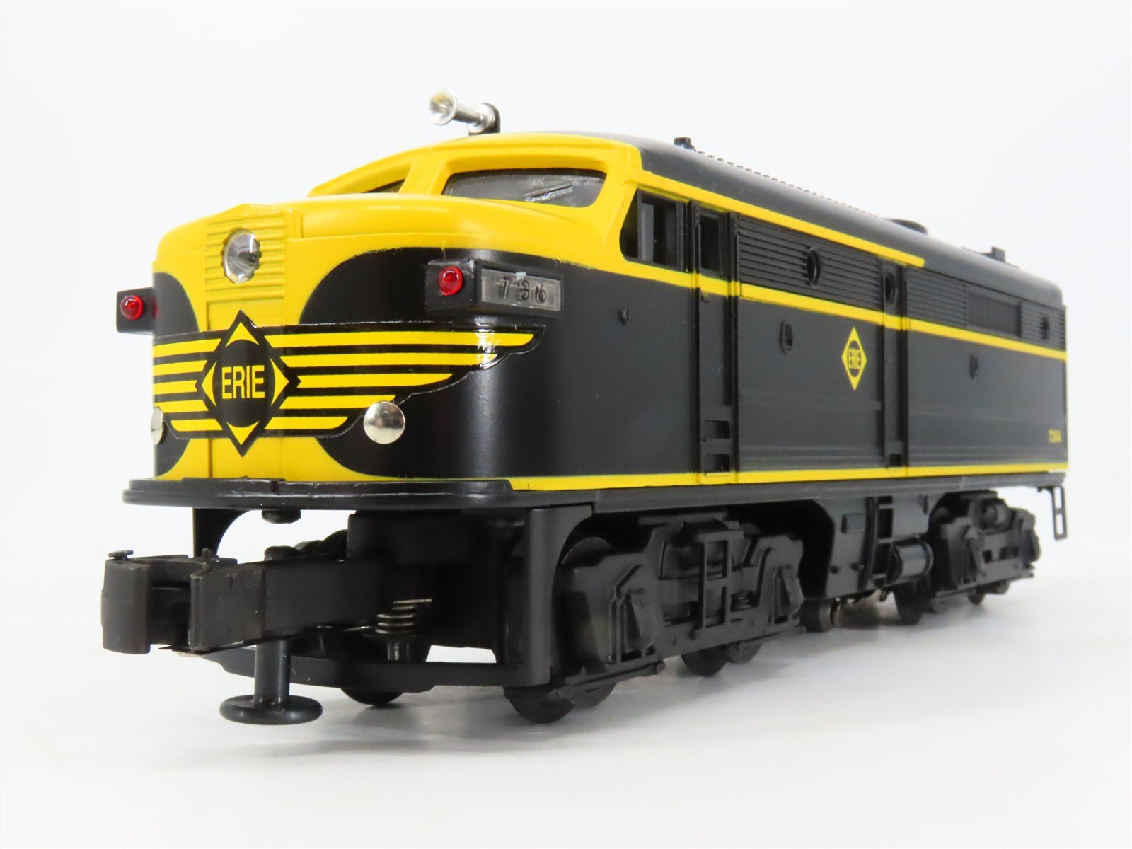 O27 Gauge 3-Rail Lionel 6-11734 ERIE Railroad ALCO FA/FB/FA Diesel Set
