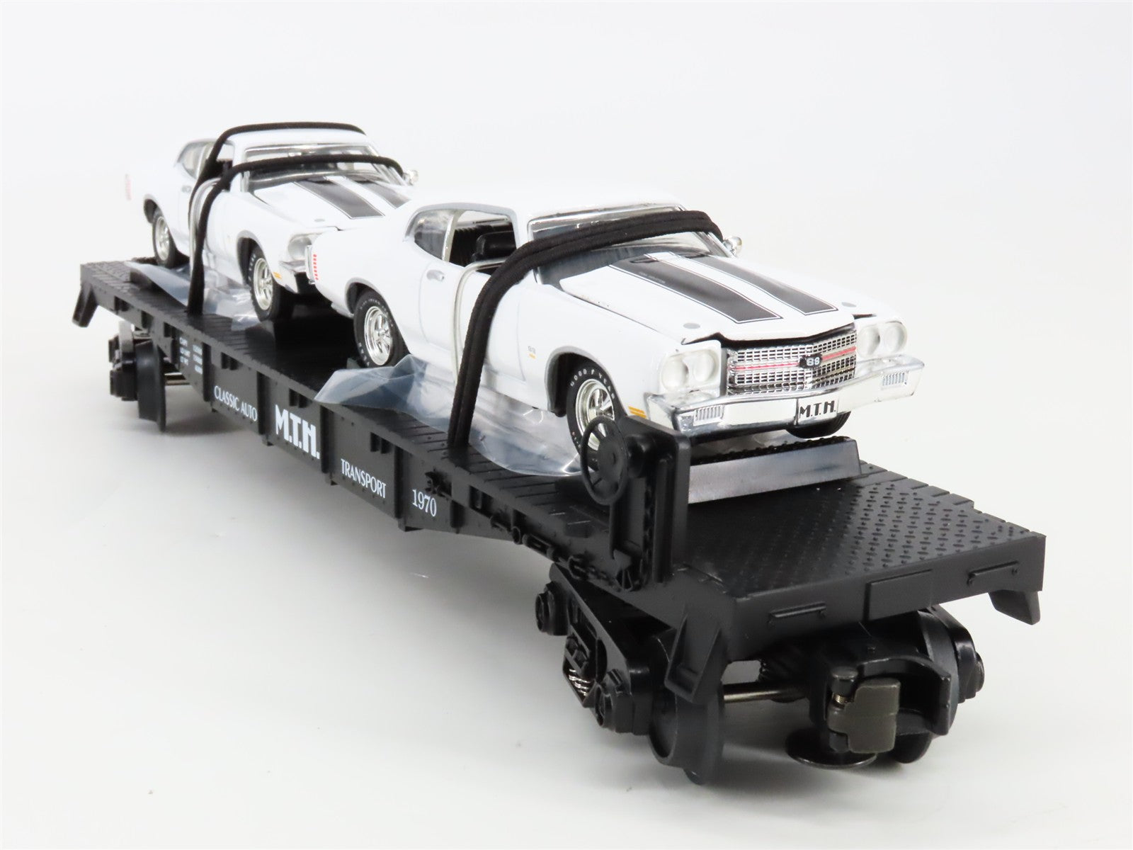O Scale MTH 30-7680 MTH Transport Flat Car w/ ERTL '70 Chevelles 1970 RTR