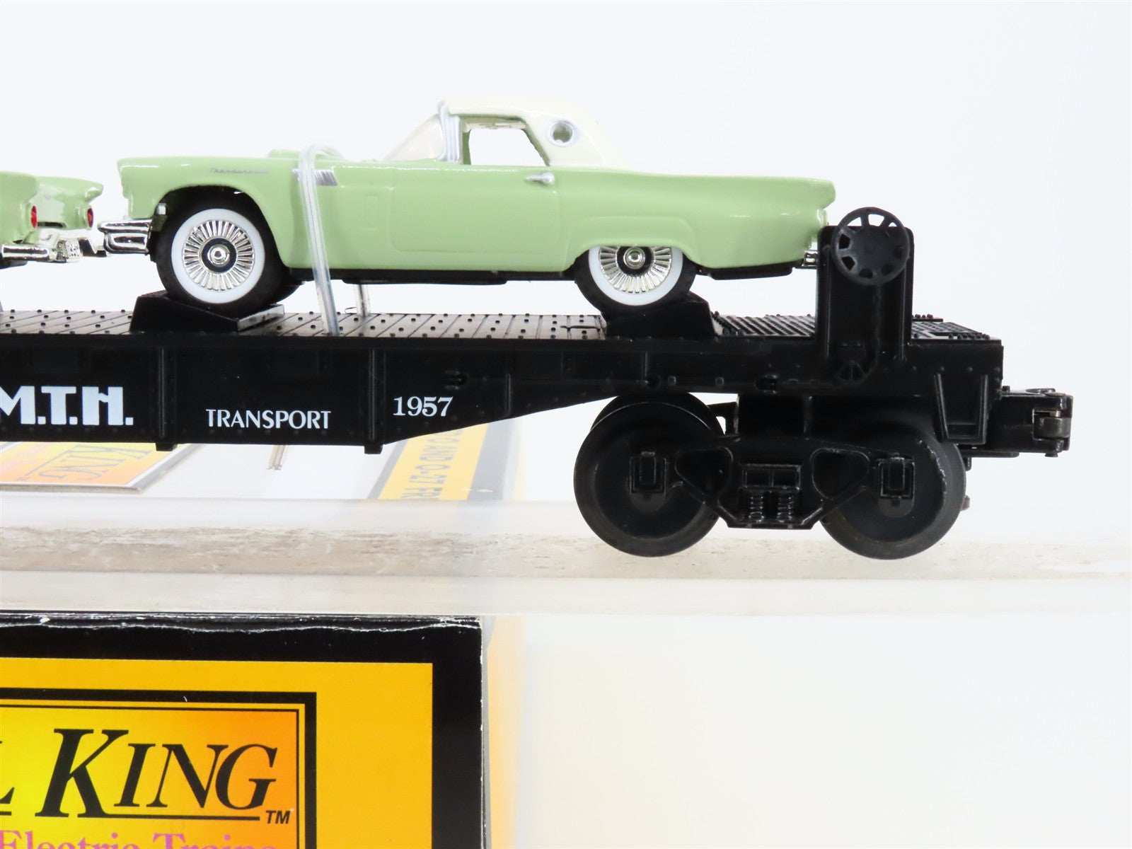 O Scale MTH 30-7613 MTH Transport Auto Transport Flat Car w/T'Birds 1957 RTR