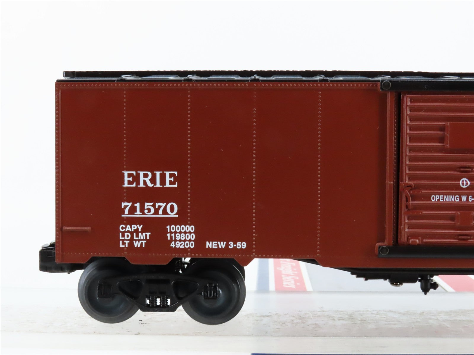 O Scale Williams 47070 Erie 40' Box Car 71570 RTR