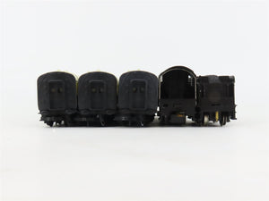 HO Scale Hornby GWR150 GWR 150th Anniversary Steam Passenger Set