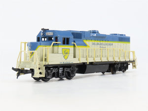 HO Scale Life-Like 8252 D&H Delaware & Hudson GP38 Diesel Locomotive #7301