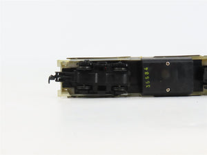HO Scale Life-Like 8252 D&H Delaware & Hudson GP38 Diesel Locomotive #7301