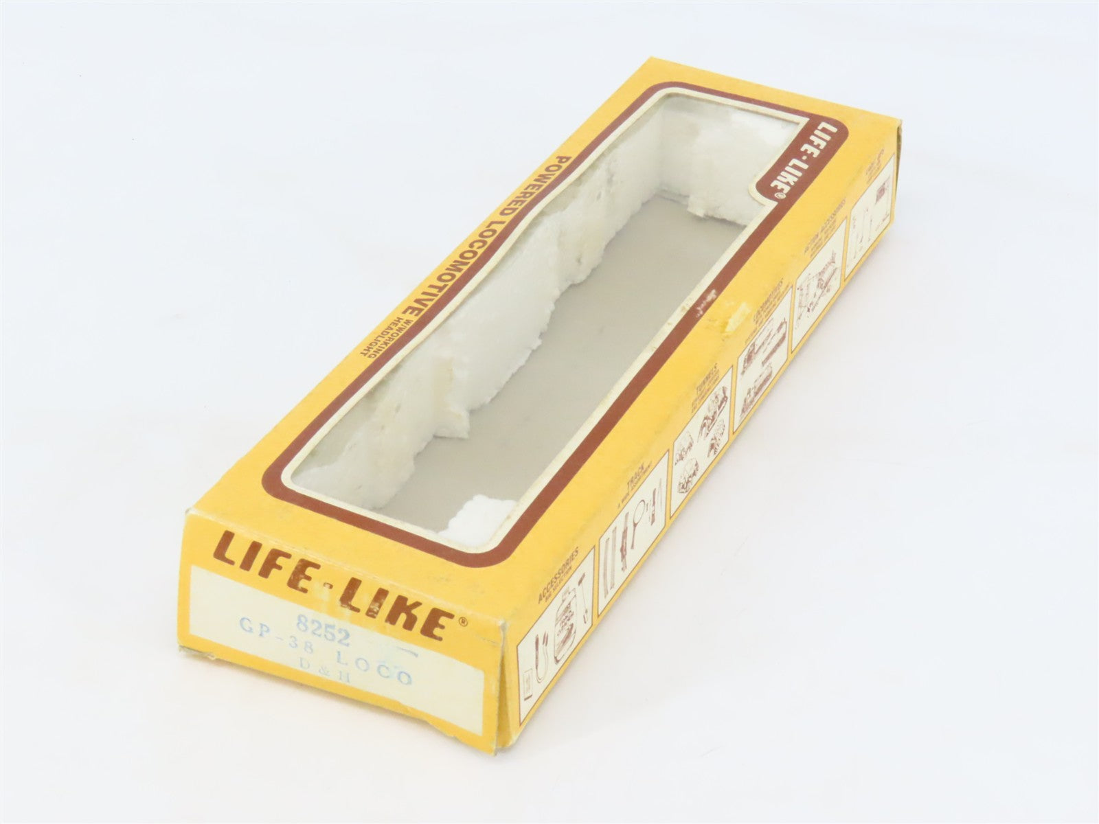 HO Scale Life-Like 8252 D&H Delaware & Hudson GP38 Diesel Locomotive #7301