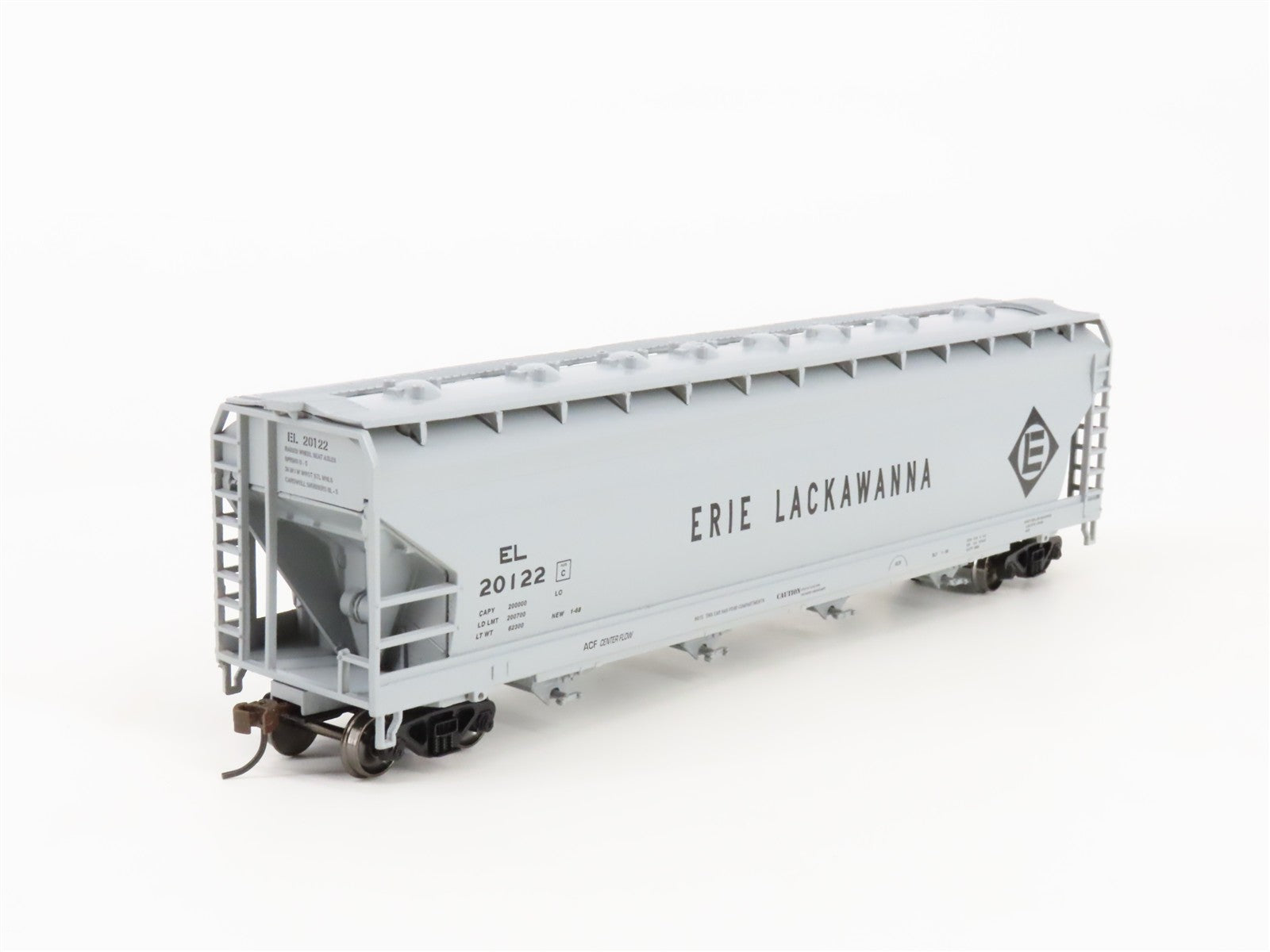 HO Scale Bachmann 17528 EL Erie Lackawanna 56' 4-Bay Covered Hopper 20122 RTR