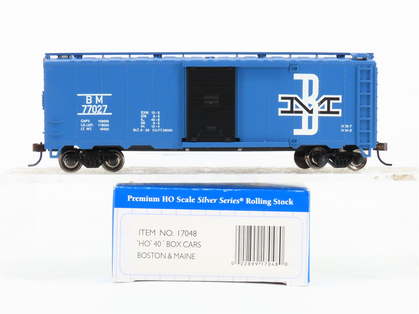 HO Scale Bachmann 17048 BM Boston & Maine 40' Box Car 77027 RTR