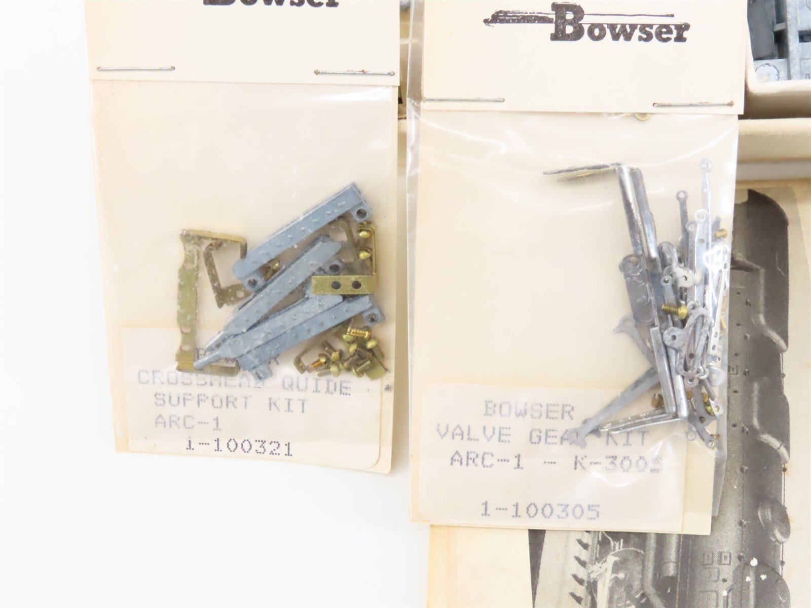 HO Scale Bowser Kit Undecorated UP 4-6-6-4 Challenger Steam Locomotive