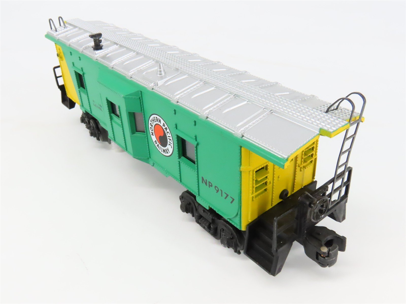 O27 Gauge 3-Rail Lionel 6-9177 NP Northern Pacific Bay Window Caboose #9177