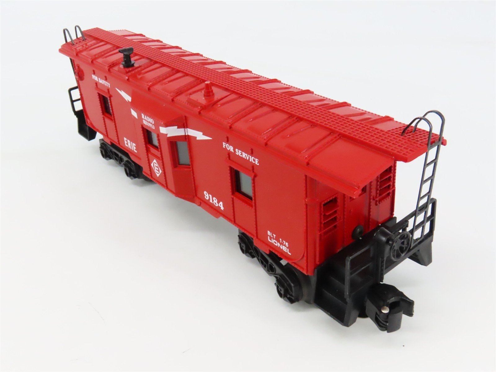 O27 Gauge 3-Rail Lionel 6-9184 ERIE Railroad Bay Window Caboose #9184