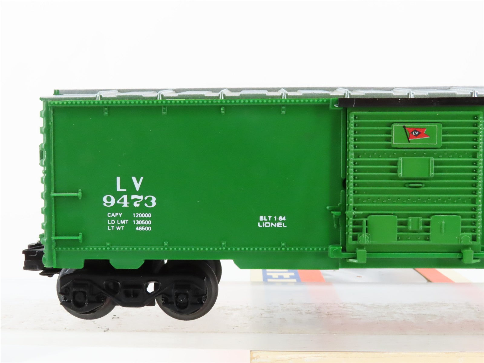 O Scale Lionel 6-9473 LV Lehigh Valley 40' Box Car 9473 RTR