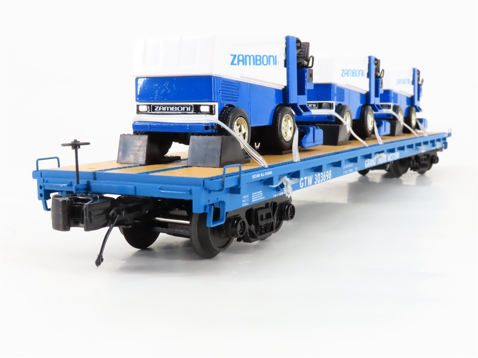 O Gauge 3-Rail MTH 20-98642 GTW Grand Trunk Western Flat Car #303698 w/ Zambonis