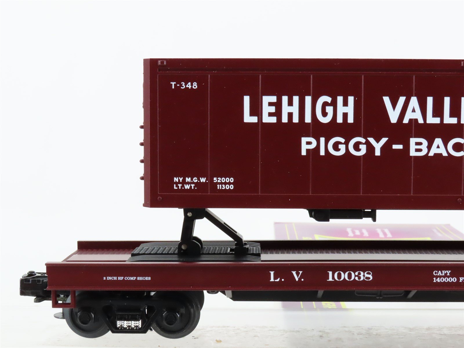 O Gauge 3-Rail MTH 20-90030C LV Lehigh Valley Flat Car #10038 w/ 40' Trailer