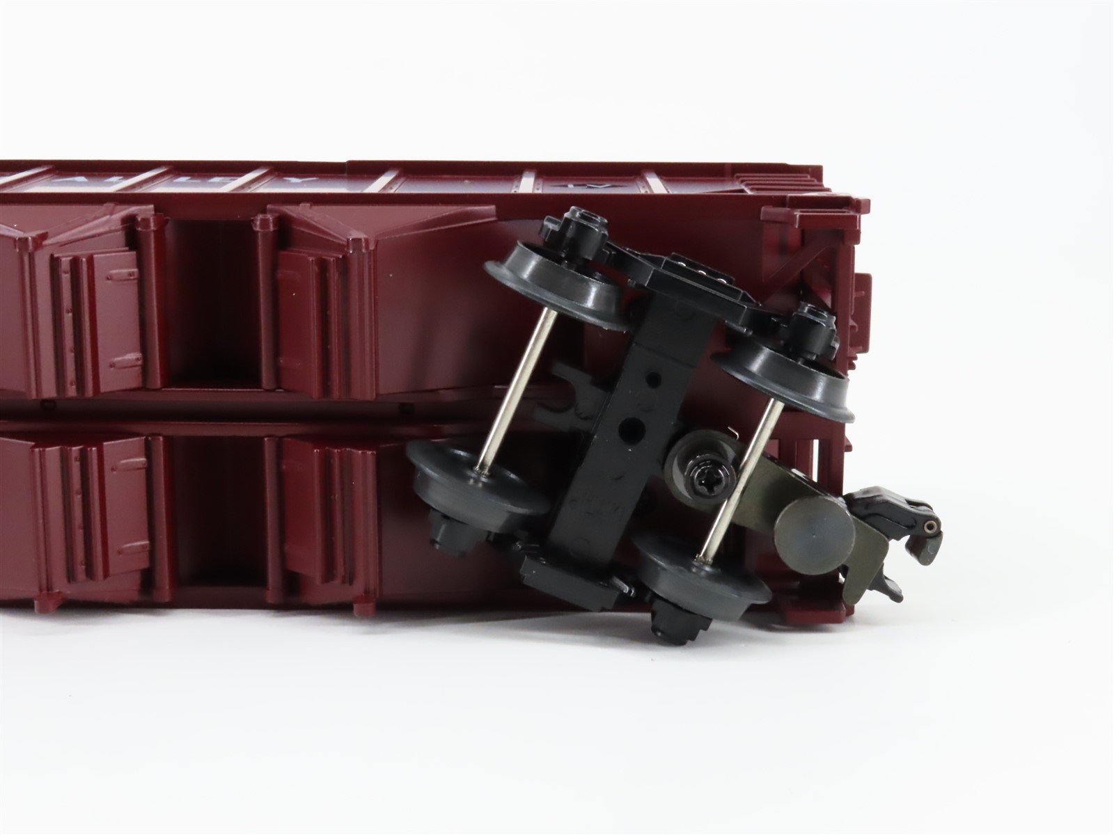 O Gauge 3-Rail MTH 20-90030E LV Lehigh Valley 4-Bay Hopper #25438 w/ Coal Load