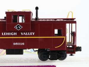 O Gauge 3-Rail MTH 20-91020 LV Lehigh Valley Railroad Caboose #95016 - Lighted