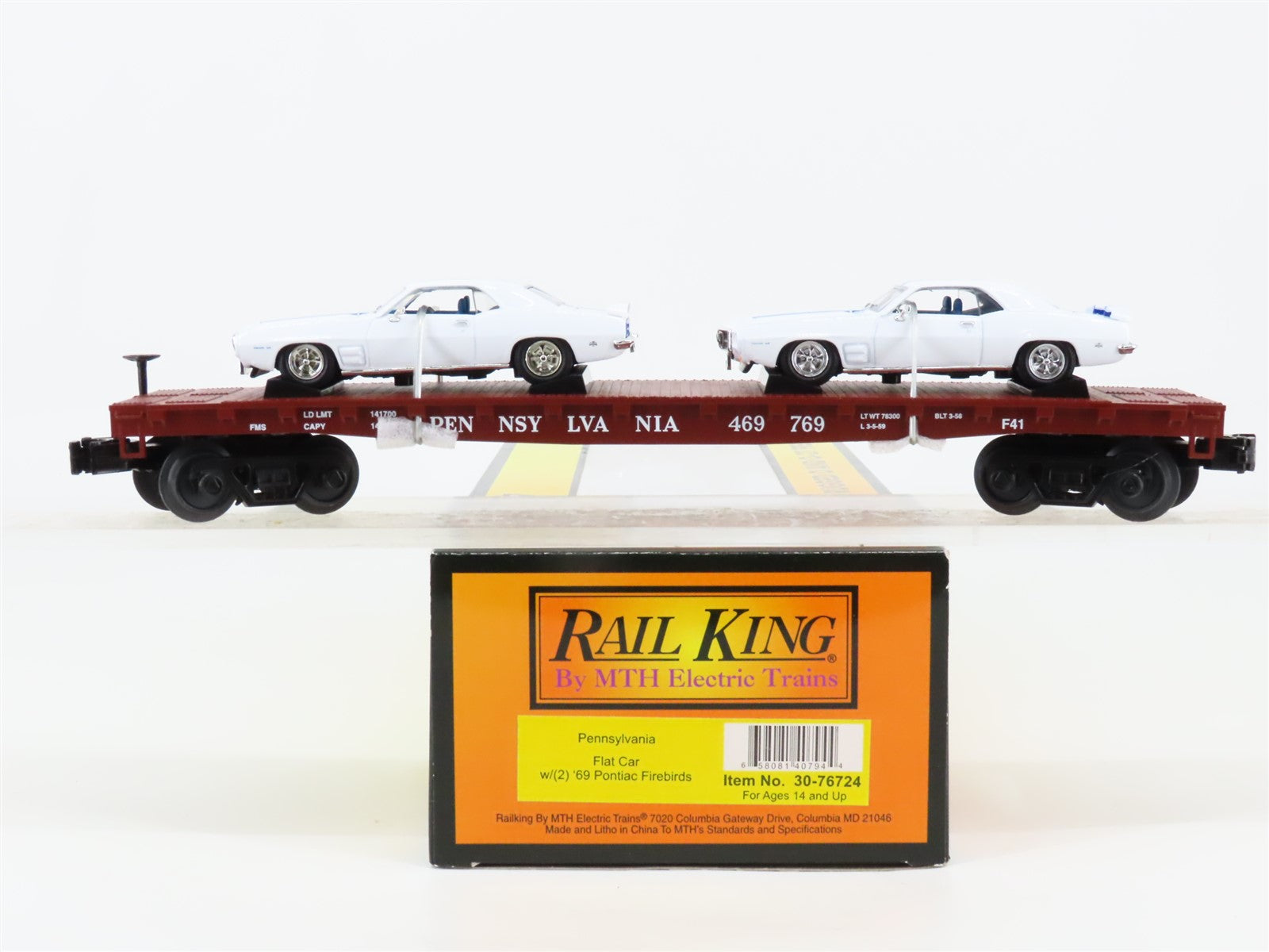 O Gauge 3-Rail MTH Rail King 30-76724 PRR Pennsylvania Flat Car w/ Pontiac Cars