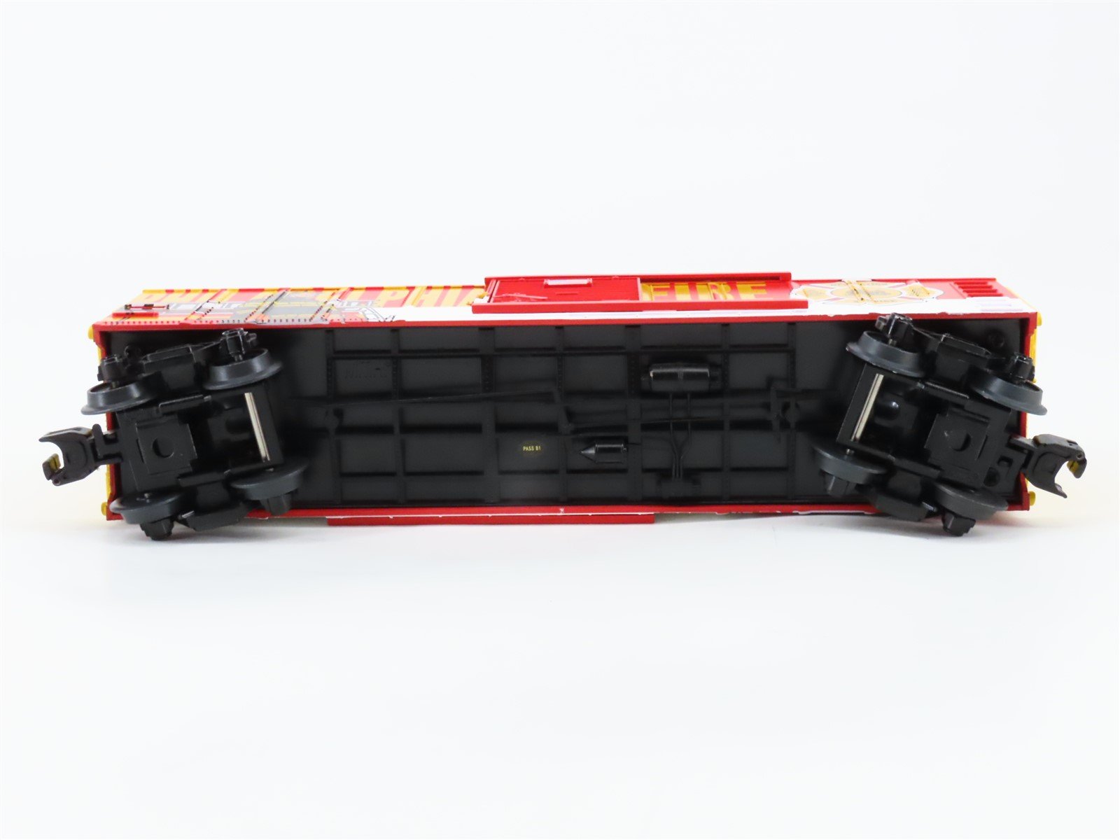 O Gauge 3-Rail MTH Rail King 30-74911 Philadelphia Fire Department Box Car
