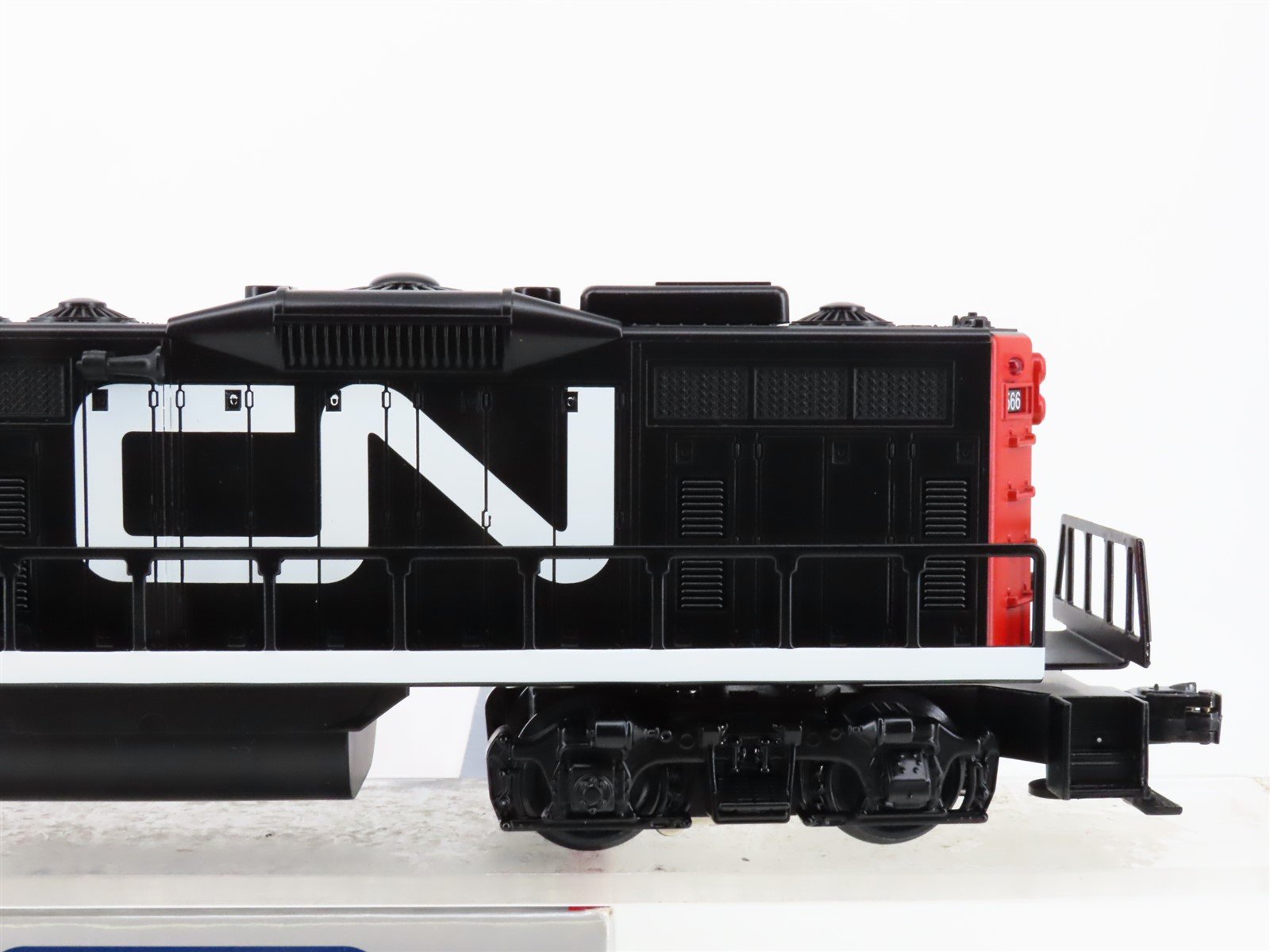 O Gauge 3-Rail Williams 21527 CN Canadian National GP9 Diesel #4566 UNPOWERED