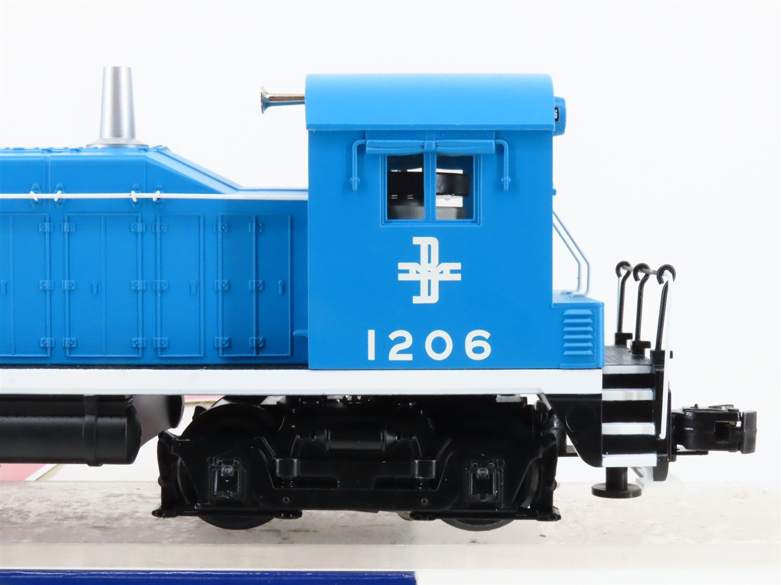 O Gauge 3-Rail Williams 21650 B&M Boston & Maine NW-2 Diesel Loco #1206 wSound