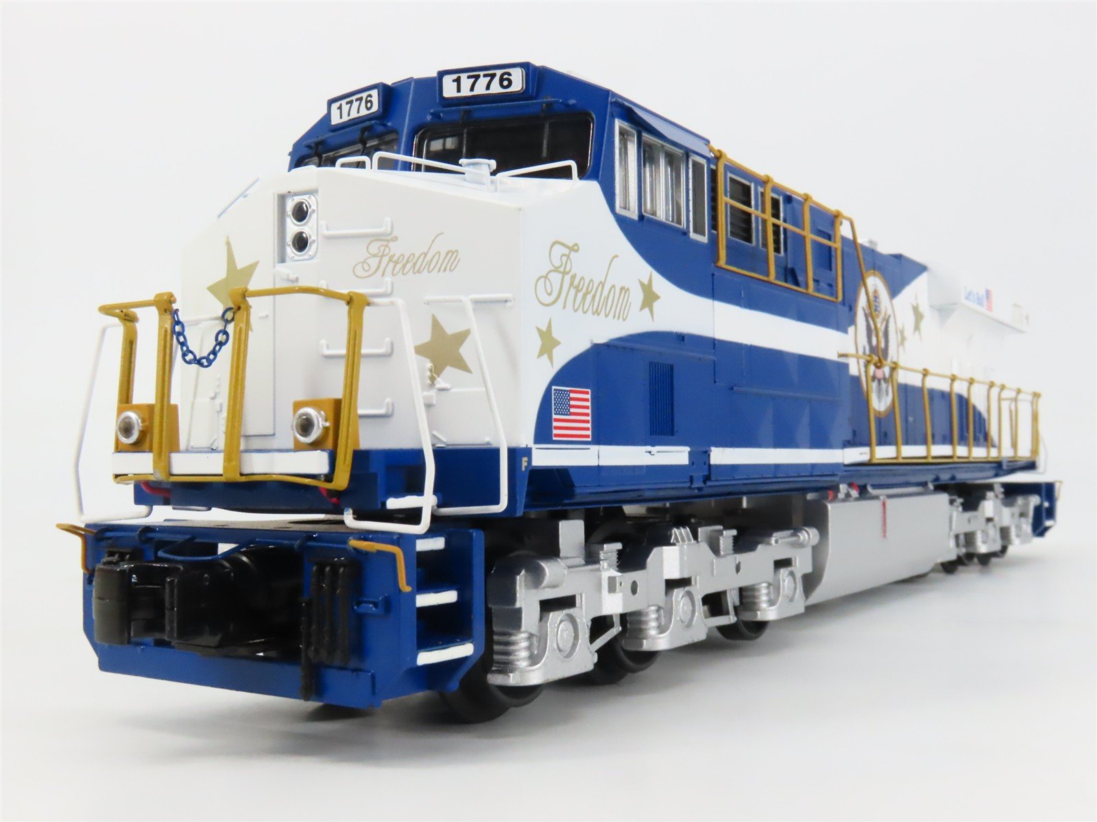 O 3-Rail MTH RailKing 30-20433-1e US Freedom ES44AC Diesel #1776 - ProtoSound3